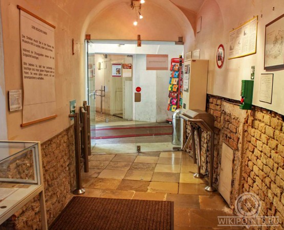 Музей Башня сумасшедших на wikipoints.ru