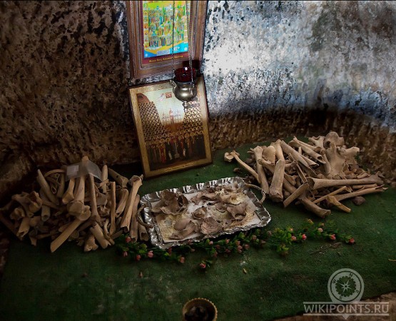 Пещерный монастырь Шулдан на wikipoints.ru