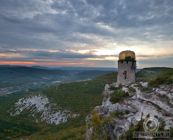 Пещерный монастырь Шулдан на wikipoints.ru
