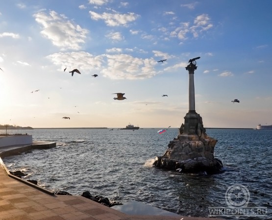 Памятник затопленным кораблям на wikipoints.ru