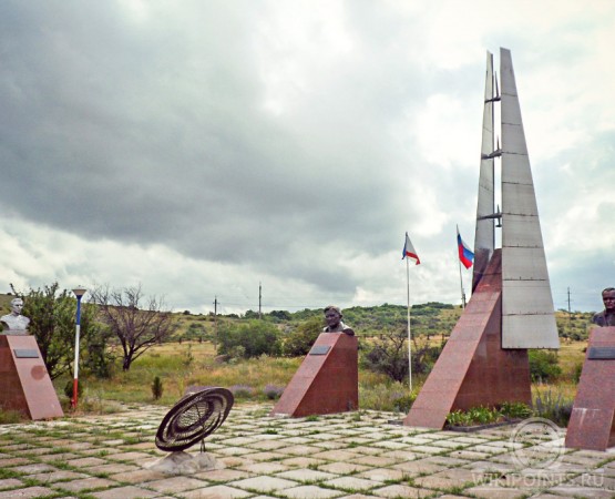 Аллея славы авиации и космонавтики на wikipoints.ru