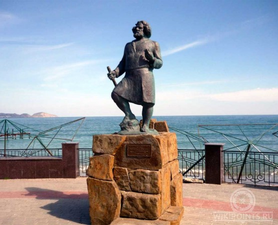 Памятник Максимилиану Волошину на wikipoints.ru