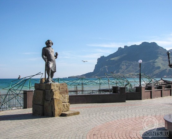 Памятник Максимилиану Волошину на wikipoints.ru