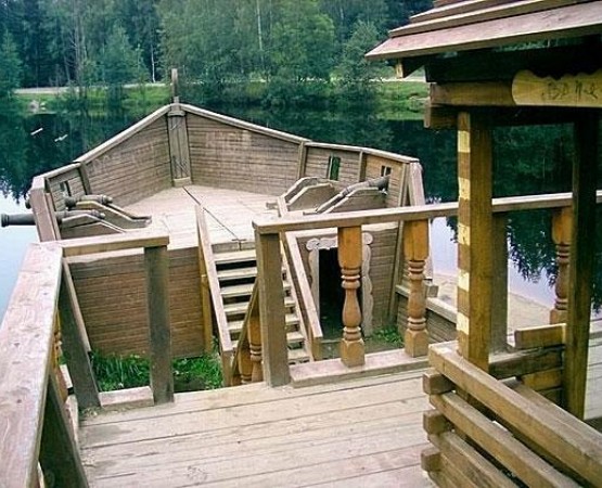 Берег Изумрудного озера на wikipoints.ru