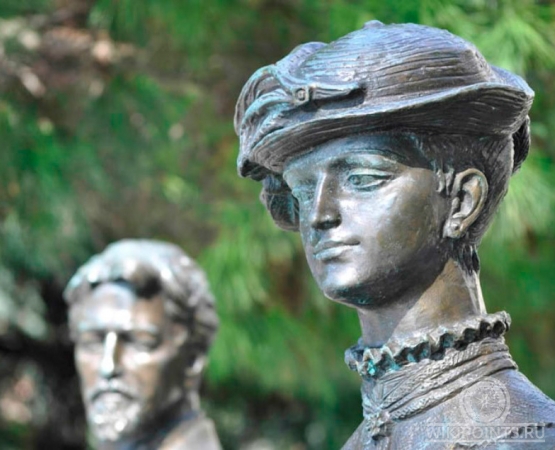 Памятник Антон Чехов и дама с собачкой на wikipoints.ru