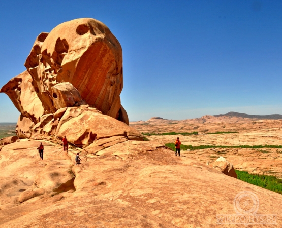 Урочище Бектау-Ата на wikipoints.ru