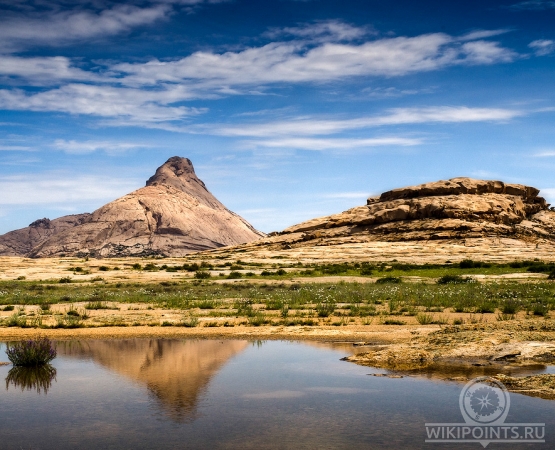 Урочище Бектау-Ата на wikipoints.ru
