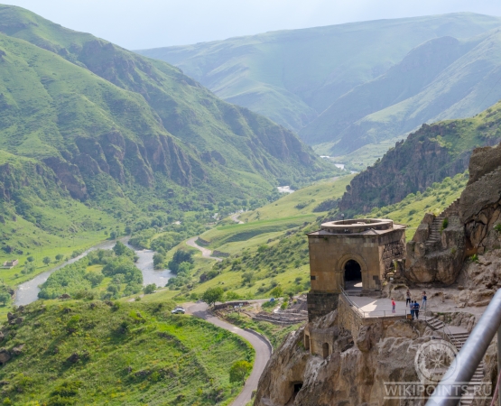 Пещерный монастырский комплекс Вардзиа на wikipoints.ru