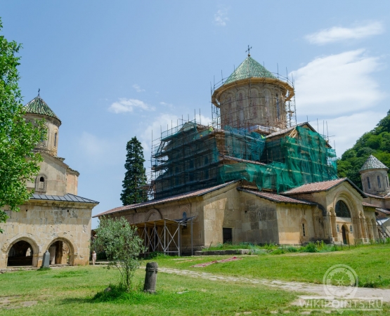 Гелатский монастырь на wikipoints.ru