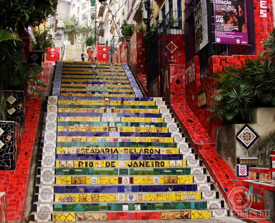 Лестница Селарона (Escadaria Selarón) на wikipoints.ru