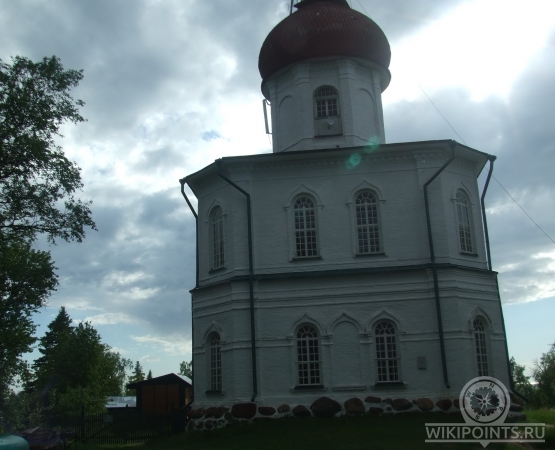 Гора Секирная. Скит. Маяк. Памятник жертвам репрессий. на wikipoints.ru