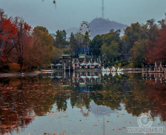 Центральный парк культуры и отдыха имени Горького на wikipoints.ru