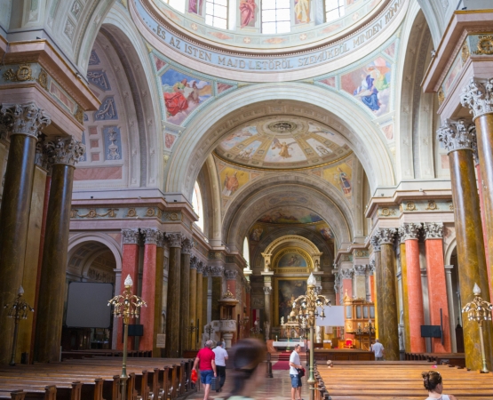 Эгерская базилика на wikipoints.ru