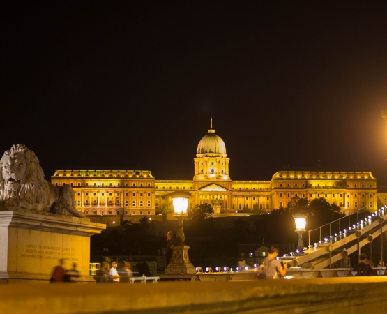 Королевский дворец на wikipoints.ru