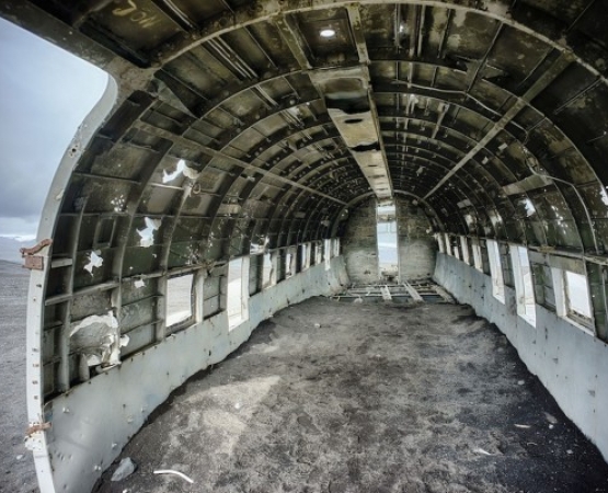 Останки самолета DC-3 ВМС США на wikipoints.ru