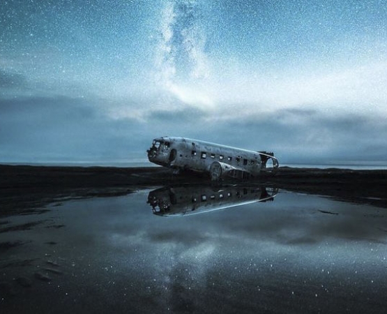 Останки самолета DC-3 ВМС США на wikipoints.ru