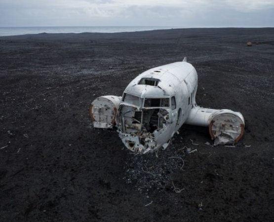 Останки самолета DC-3 ВМС США на wikipoints.ru