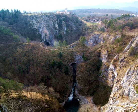 Шкоцянские пещеры на wikipoints.ru