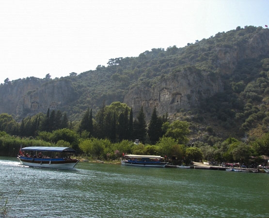 Ликийские гробницы в Дальяне на wikipoints.ru