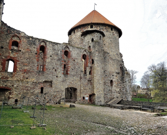 Цесисский замок на wikipoints.ru