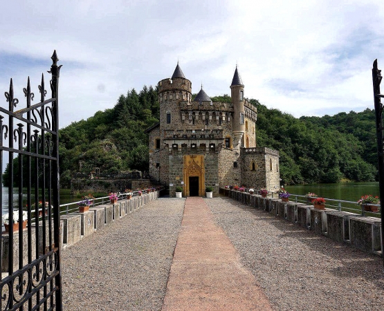 Шато де ля Рош на wikipoints.ru