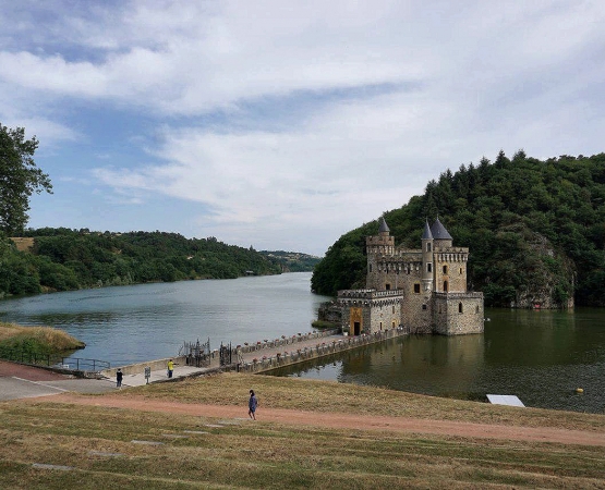 Шато де ля Рош на wikipoints.ru