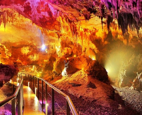 Пещера Прометея на wikipoints.ru