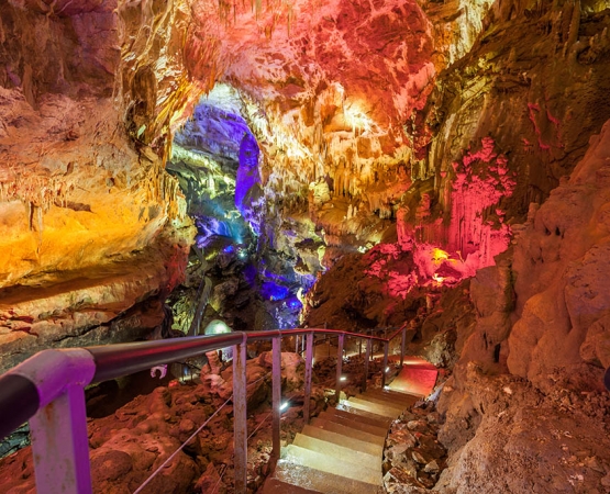 Пещера Прометея на wikipoints.ru