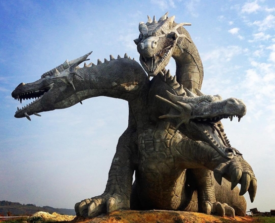 Скульптура Змей Горыныч на wikipoints.ru