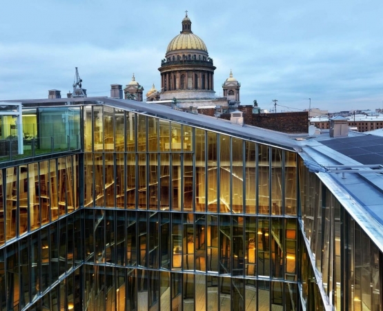 Стеклянный дворик на wikipoints.ru