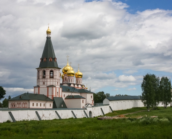 Валдайский Иверский монастырь на wikipoints.ru