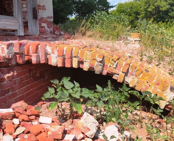 Церковь Святой Марии в селе Каменка. на wikipoints.ru