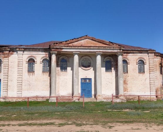 Лютеранская церковь в бывшей немецкой колонии Рейнвальд. на wikipoints.ru