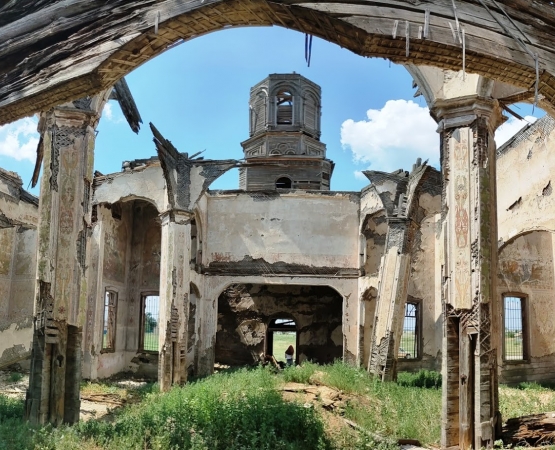 Церковь во имя Казанской иконы Божией Матери в Логиновке. на wikipoints.ru