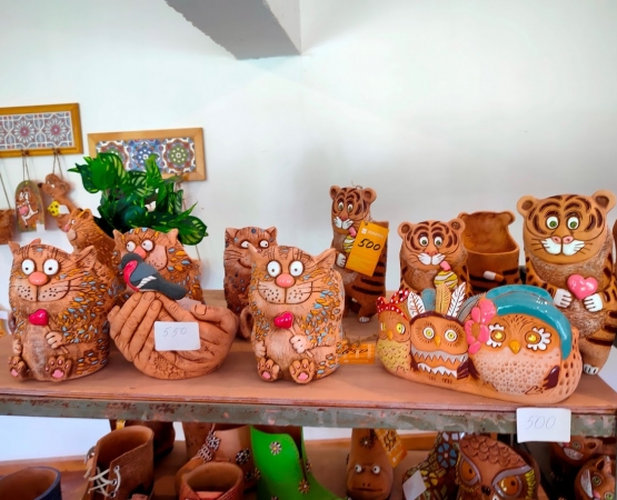 Керамика Золотое на wikipoints.ru