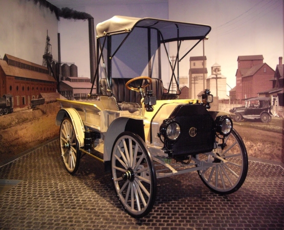 Музей автомобильной техники УГМК «ХХ век АВТО» на wikipoints.ru