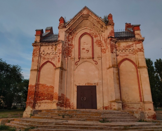 Католическая церковь  Антония Падуанского  в бывшей немецкой колонии Роледер, на wikipoints.ru