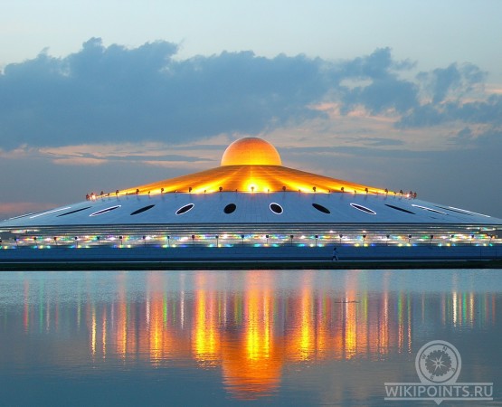 Буддистский храм Wat Phra Dhammakaya на wikipoints.ru