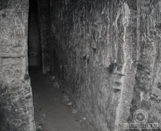 Пещерный монастырь у села Шмарное на wikipoints.ru