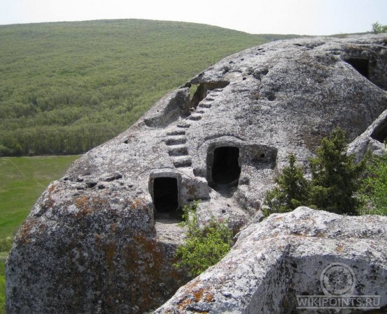 Пещерный город Эски-Кермен на wikipoints.ru