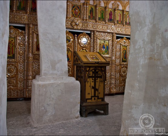 Свято-Троицкий Холковский пещерный монастырь на wikipoints.ru