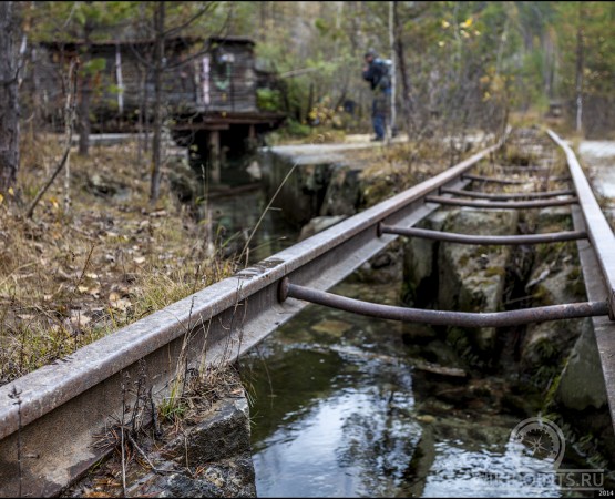 Старая линза - Карьер на wikipoints.ru