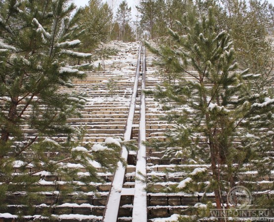 Старая линза - Карьер на wikipoints.ru