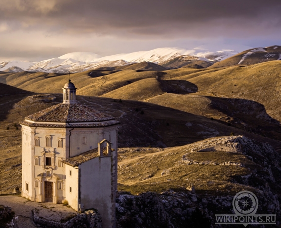 Церковь Санта-Мария-делла-Пьета на wikipoints.ru