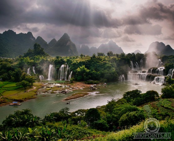 Водопад Дэтянь на wikipoints.ru