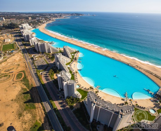 Бассейн Сан-Альфонсо-дель-Мар на wikipoints.ru