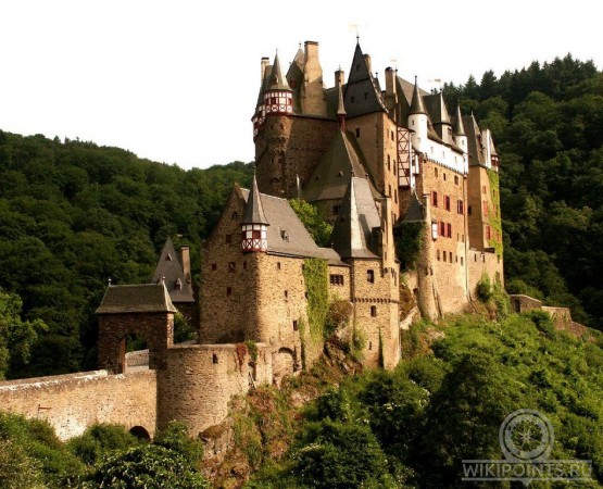 Замок Эльц на wikipoints.ru