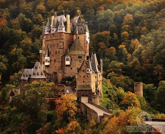 Замок Эльц на wikipoints.ru