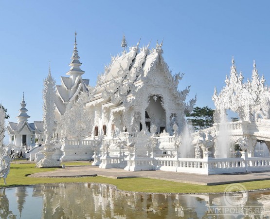 Храм Ват Ронг Кхун на wikipoints.ru