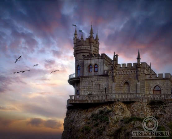 Ласточкино гнездо на wikipoints.ru